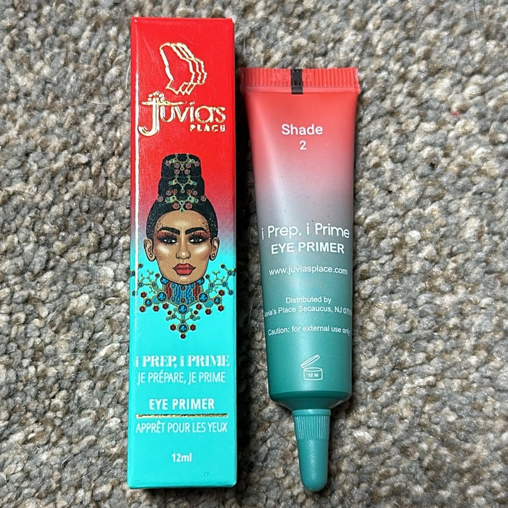 New With Box Juvias Eye Primer Shade 2